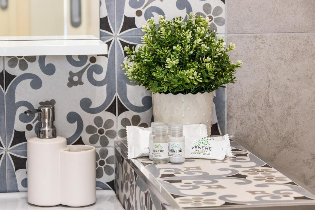 Liberty Suite Regina Elena Avola Luaran gambar