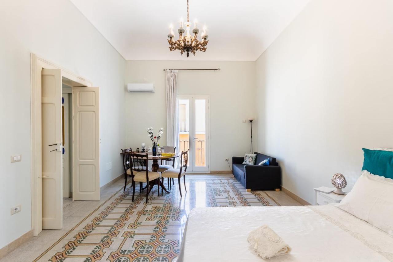 Liberty Suite Regina Elena Avola Luaran gambar